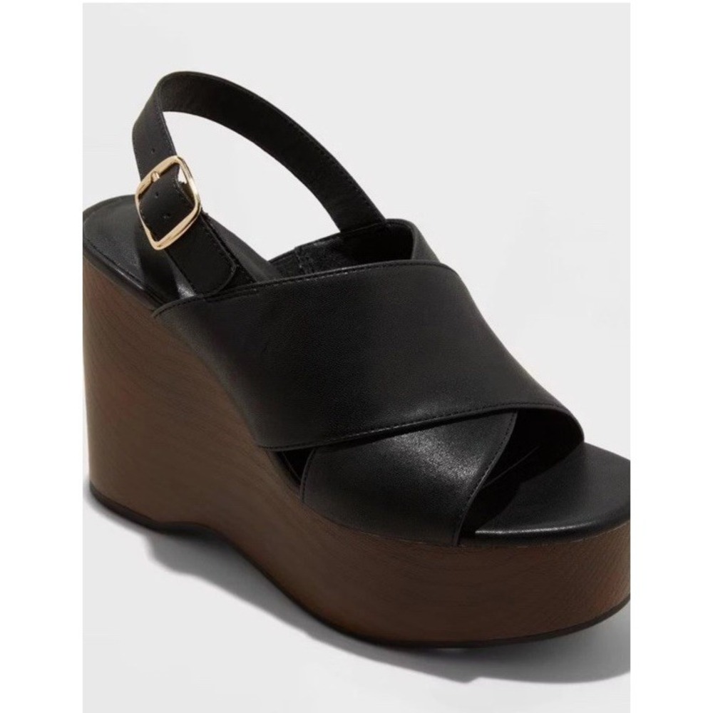 Women's Size 8 Naomi Wood Wedge Heels with Memory Foam Insole - Universal Thread